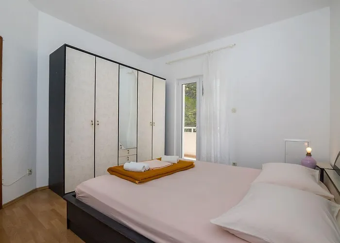 Denis Apartman